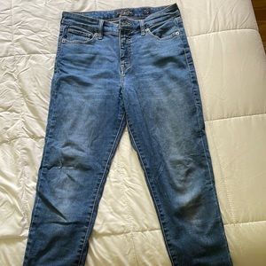 Lucky brand skinny jeans